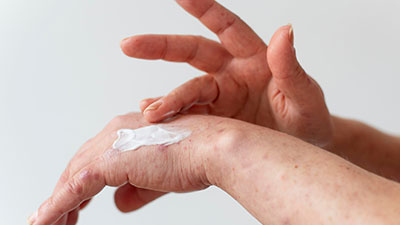 CCL_Should-We-Consider-Zinc-Oxide-for-Scars-Treatment_thumbnail